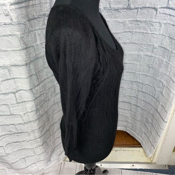 V-neck 3/4 sleeve open knit sweater black sz small - Picture 5 of 8
